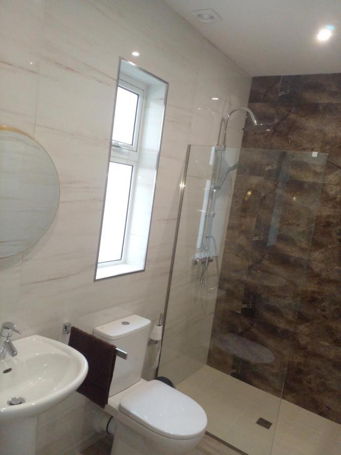 Coral Reef Apartments San Pawl il-Baħar Eksteriør bilde
