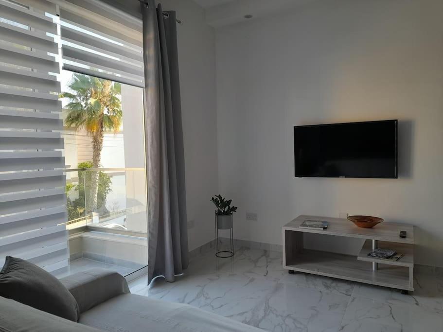 Coral Reef Apartments San Pawl il-Baħar Eksteriør bilde