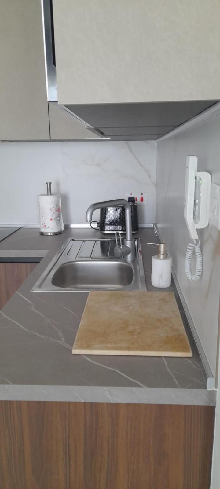 Coral Reef Apartments San Pawl il-Baħar Eksteriør bilde